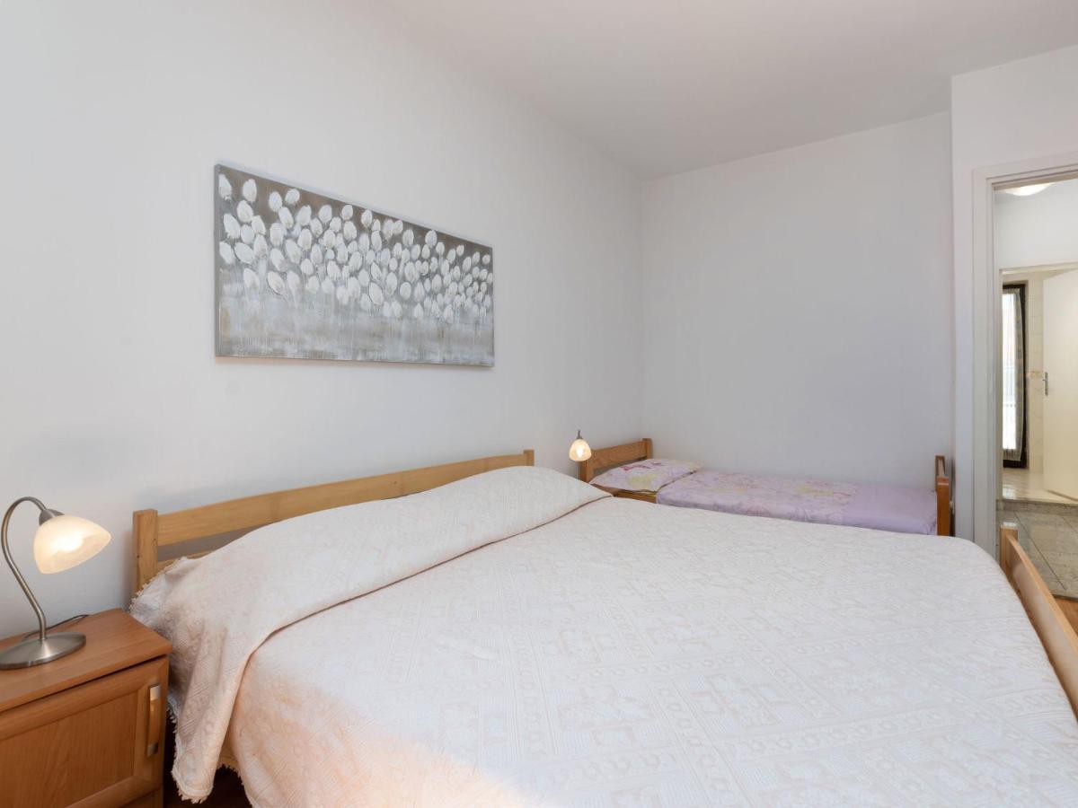 Holiday Home Ruzic - Prc200 By Interhome Porec Ngoại thất bức ảnh